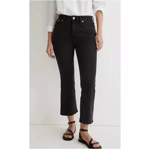 MADEWELL Mid-Rise Kick Out Crop Jeans 33 Starkey Wash Black Denim NWT B73 - Picture 1 of 5